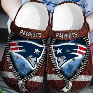 New England Patriots Zipper Design Crocs Crocband Clog Comfortable Water Shoes BCL1813